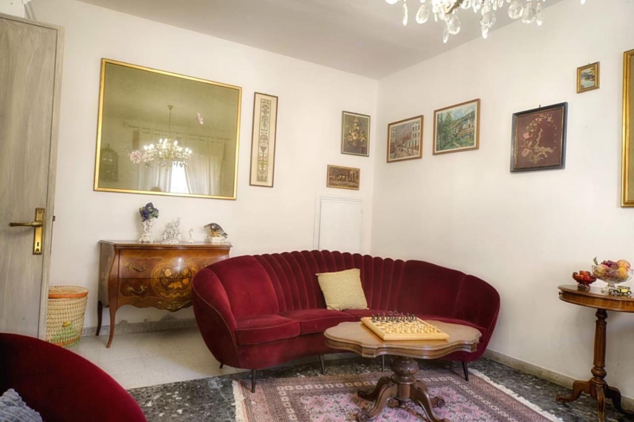 Cozy Guest House Downtown Όλμπια Εξωτερικό φωτογραφία