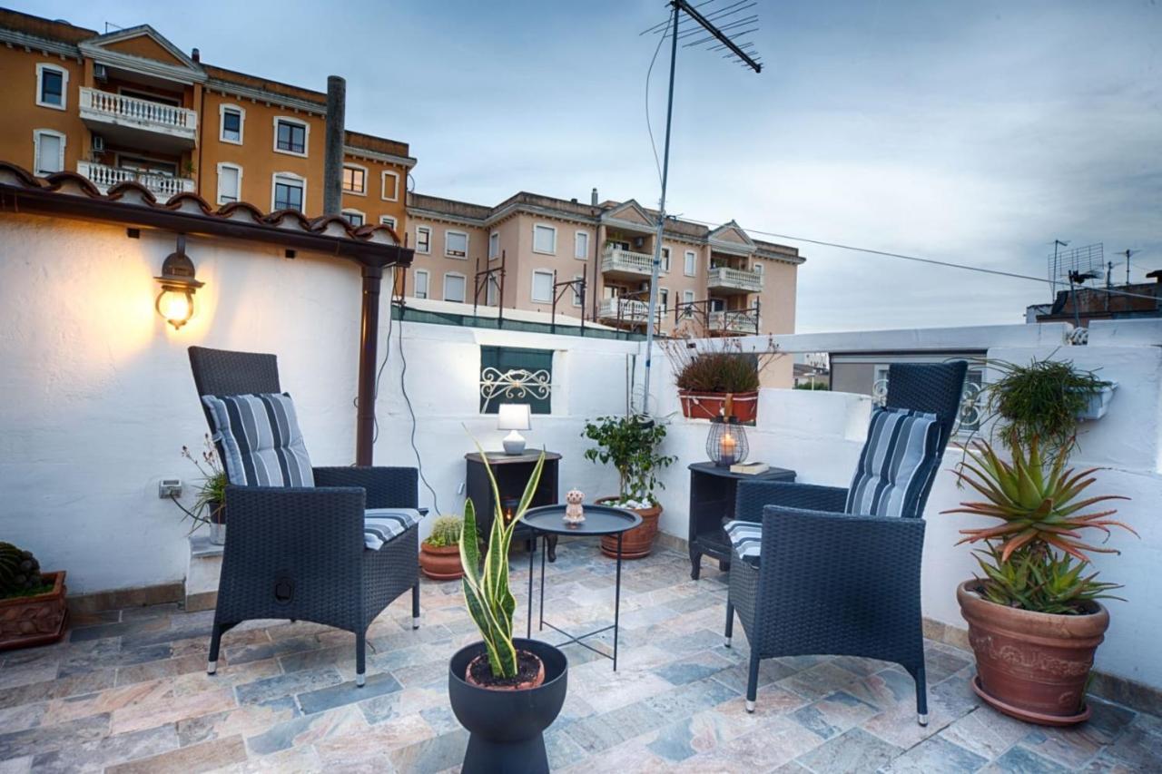 Cozy Guest House Downtown Όλμπια Εξωτερικό φωτογραφία